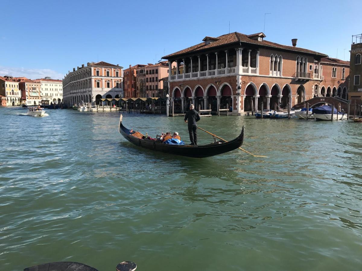 The Wolf House Veneza Exterior foto