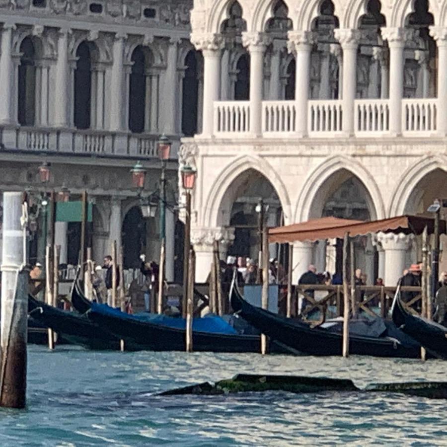 The Wolf House Veneza Exterior foto